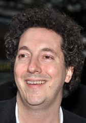 220px-Guillaume_Gallienne_2012[1].jpg